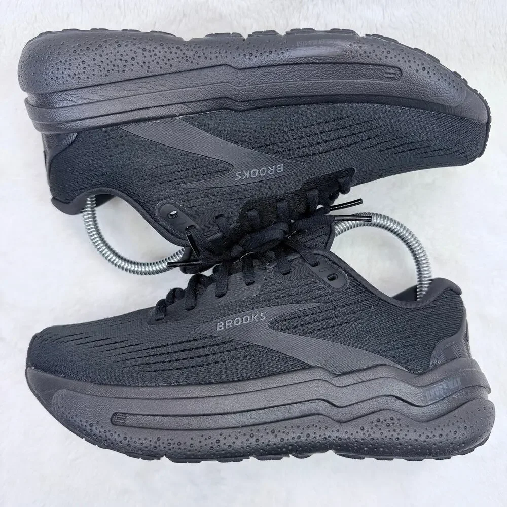 Brooks Ghost Max 2 Womens Running Shoes Black Ebony Size 7 Max Cushion Neutral